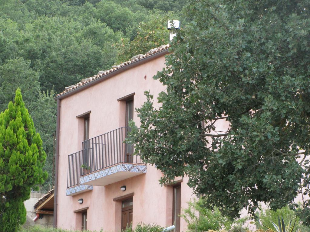 Agriturismo San Pietro กานจิ ภายนอก รูปภาพ