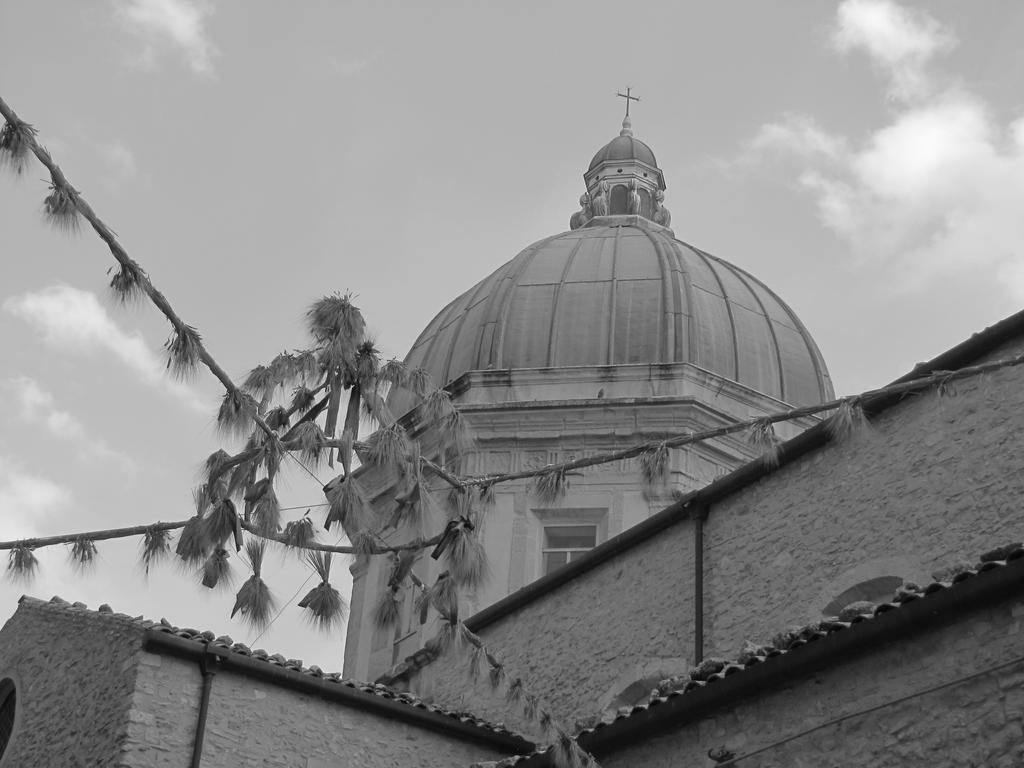 Agriturismo San Pietro กานจิ ภายนอก รูปภาพ